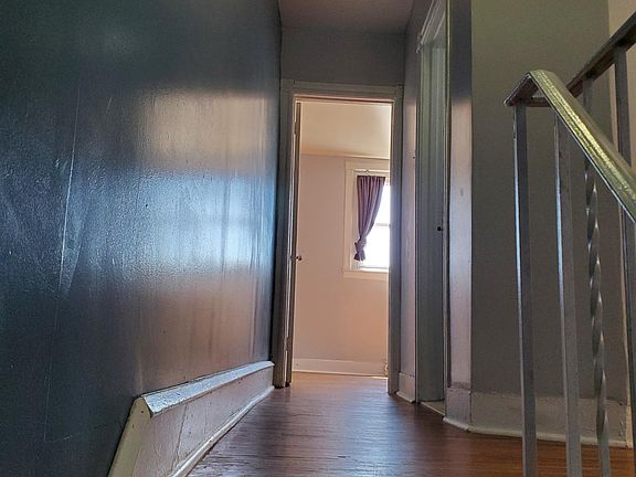 4th image of 258 W Wellens Ave