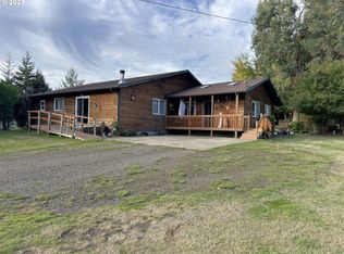 2475 S Smith River Rd, Reedsport, OR 97467