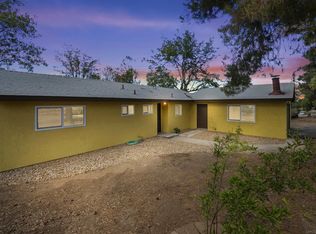 1121 11th St, Ramona, CA 92065