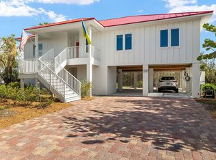 1048 Fish Crow Rd, Sanibel, FL 33957