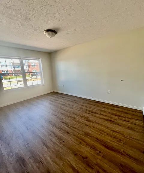 3420 Professional Park Dr — Photo 6