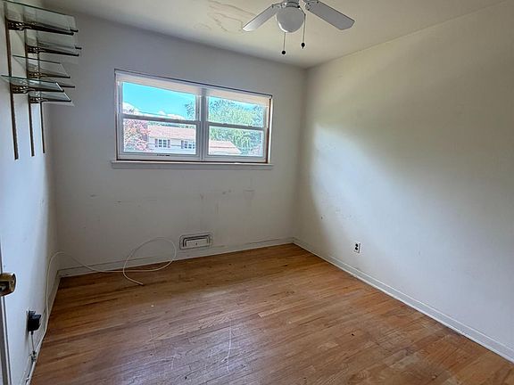 5th image of 13 Chalmers Rd