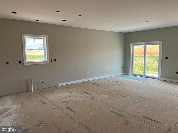4th image of 309 Ridgefield Dr