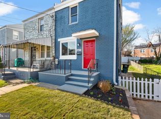 5437 B St SE, Washington, DC