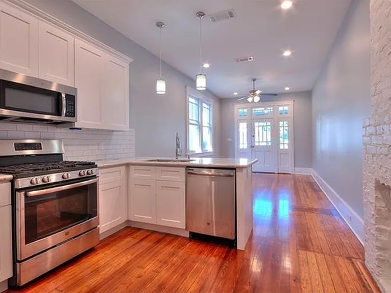 1817 Fern St — Photo 3