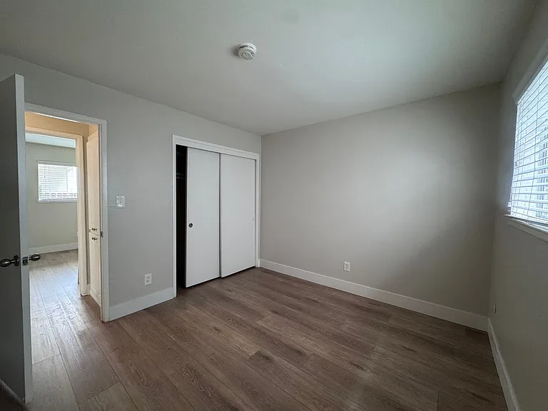 1417 T Street — Photo 8