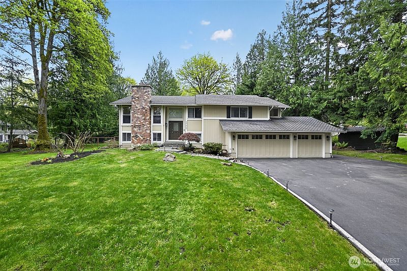 2nd image of 20009 SE 20th Place