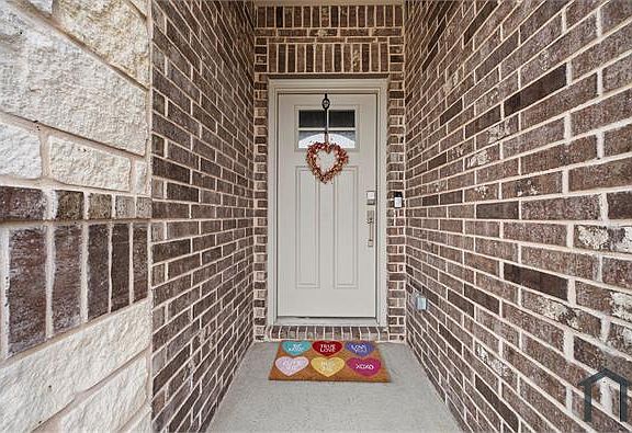 3rd image of 2026 Donker Dr