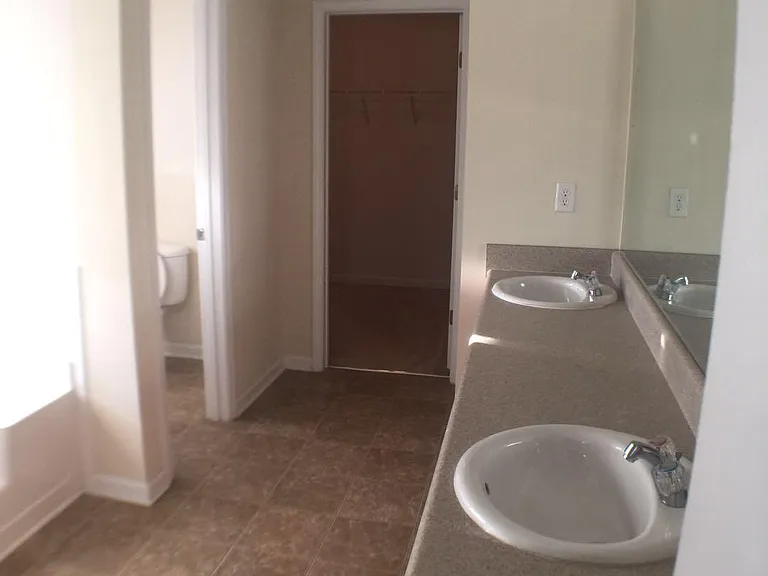 1844 Tulip Petal Rd — Photo 8
