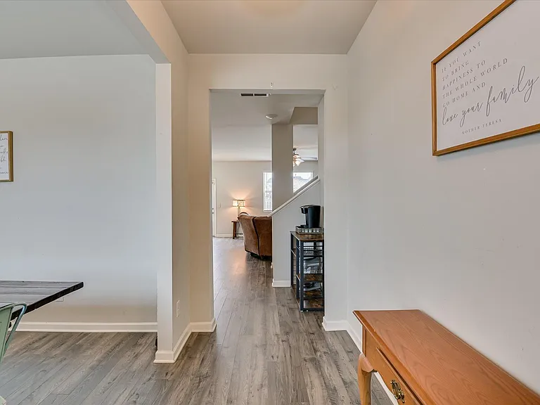 3052 Pepperhill Dr — Photo 5