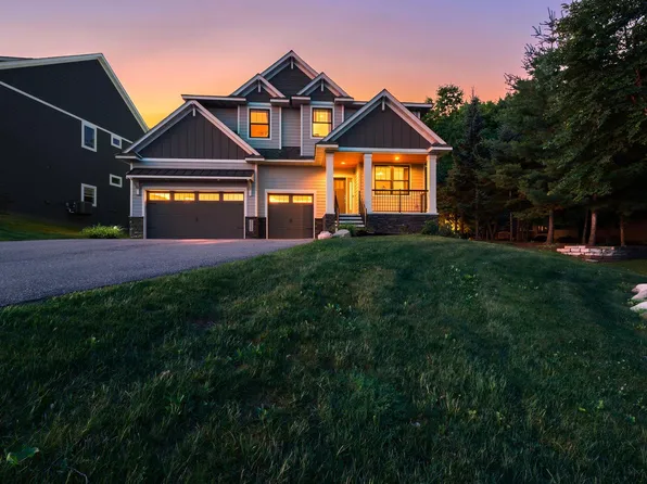 2251 Cleveland Ave N, Roseville, MN 55113