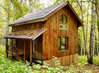 694 Gold Vein Rd, Fairbanks, AK 99712