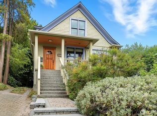 2030 S Ingersoll Pl, Seattle, WA 98144