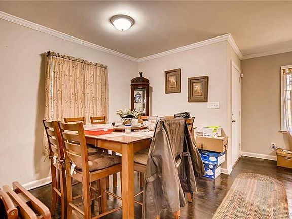 5th image of 864 Glenway Dr