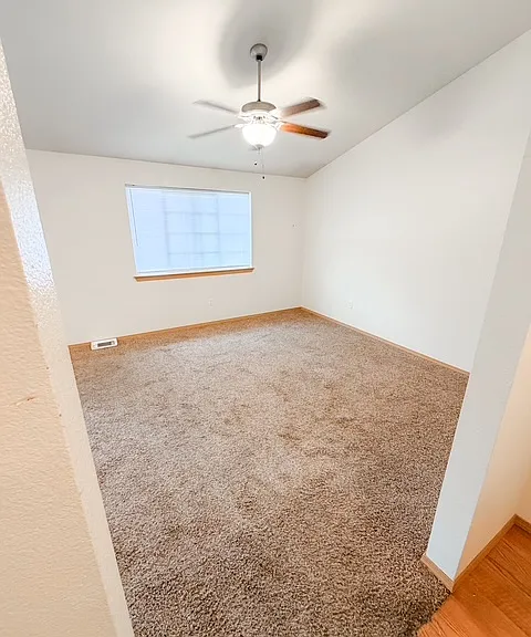 110 Washington Ave S #C — Photo 7