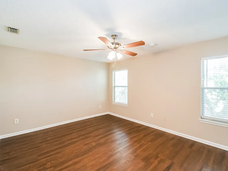 8775 Ivey Rd — Photo 11