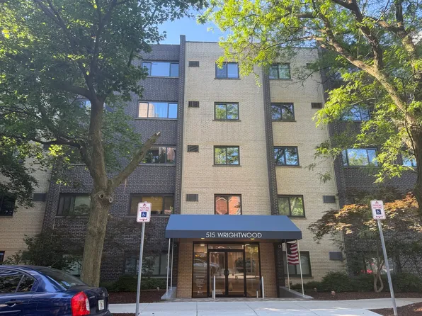 515 W Wrightwood Ave APT 315, Chicago, IL 60614