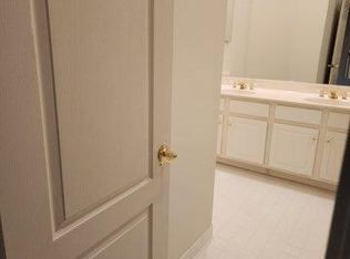 6406 Springview Pl, North Bethesda, MD 20852