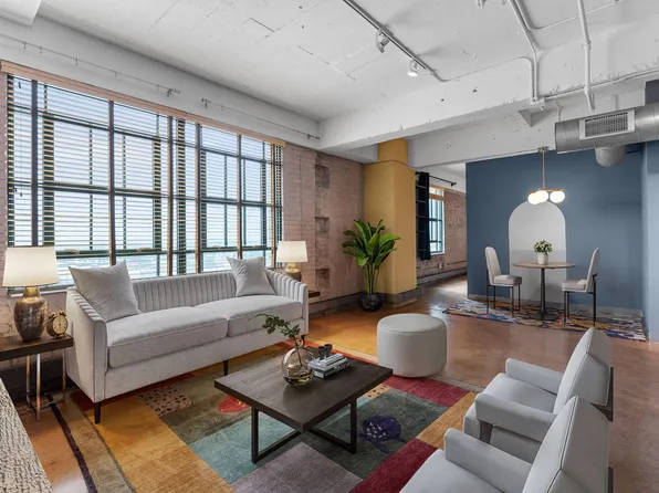 2929 Chicago Ave Unit 917, Minneapolis, MN 55407