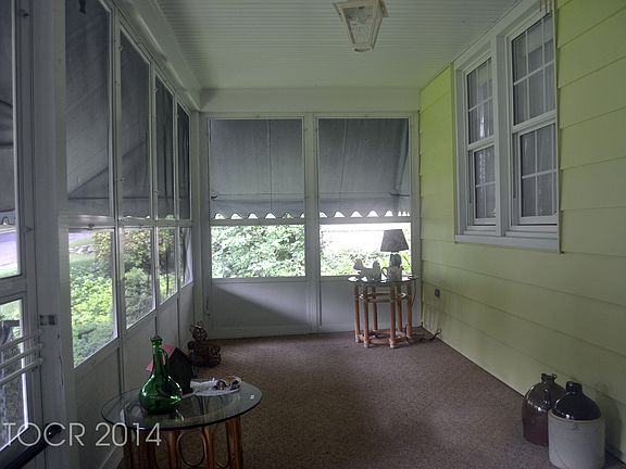 2nd image of 168 Irving St