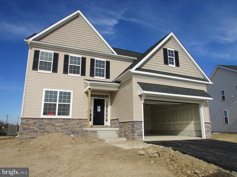 1st image of 339 Appleford Cir