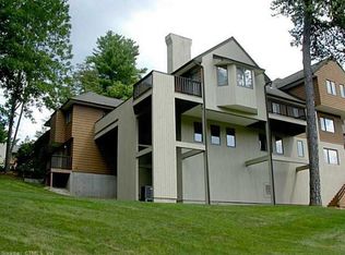 13 Stratford Park, Bloomfield, CT 06002