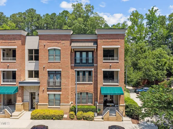 2000 Southpoint Landing Way Unit 2202, Durham, NC 27707