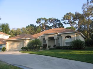 320 Liam Ave, Tarpon Springs, FL 34689