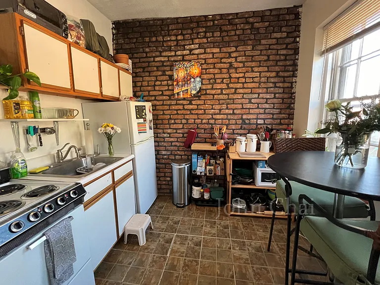 61 S Huntington Ave #201 — Photo 8