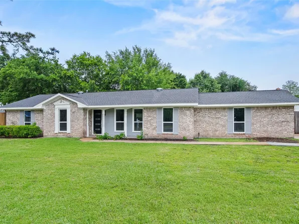 6646 Bayou View Dr, Houston, TX 77091