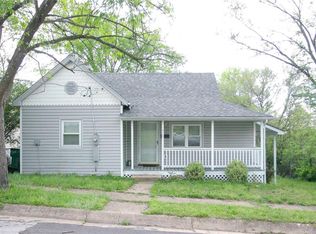 317 N 7th St, De Soto, MO