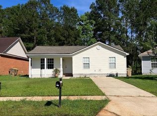 685 Rushing St, Richmond Hill, GA 31324