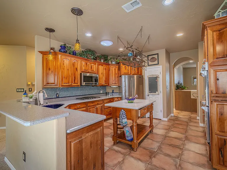 111 Coker Ln — Photo 37