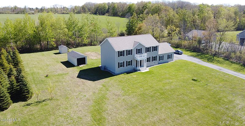 5th image of 235 Gordinier Road