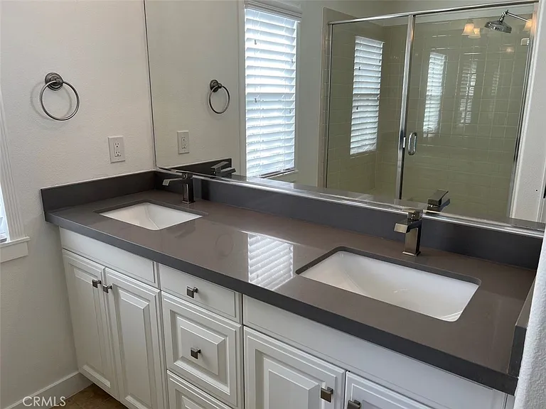 53 Bellwind — Photo 11