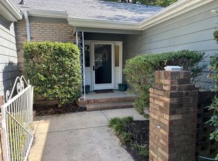 4119 Foxmoor Dr, Charlotte, NC 28226