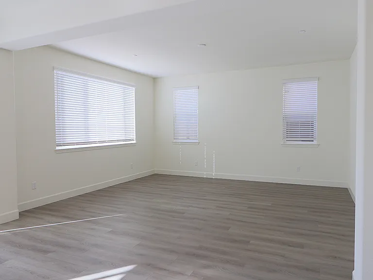 6735 Lunar Descent Dr — Photo 16