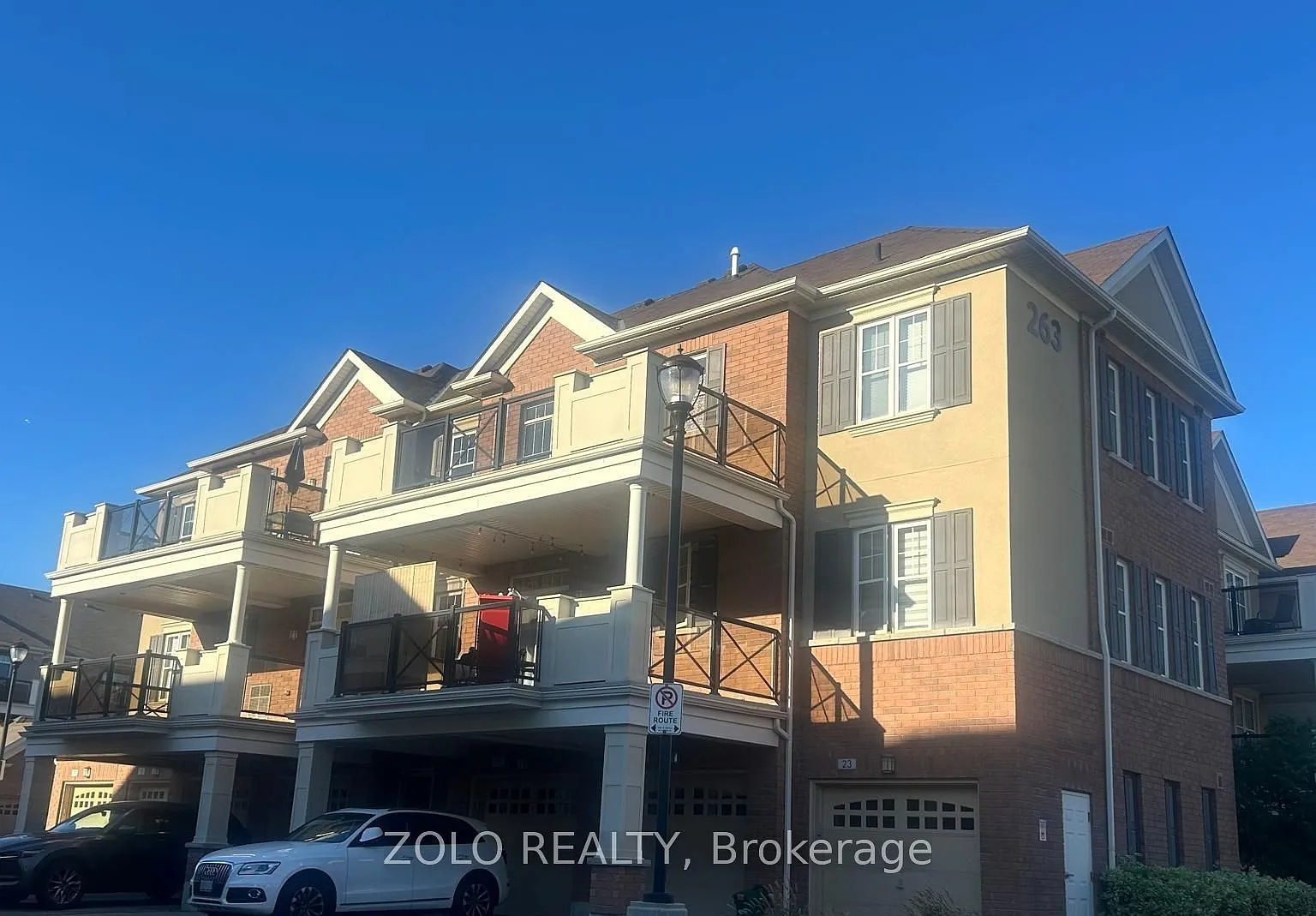 2 bed, $2,850 — Photo 1
