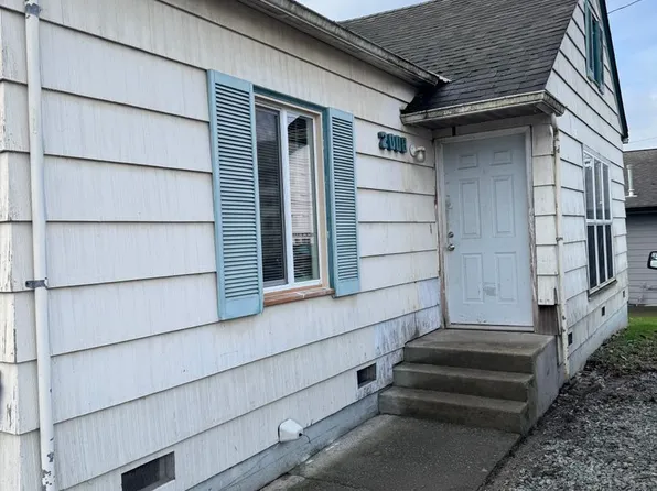 2008 E College Way, Mount Vernon, WA 98273