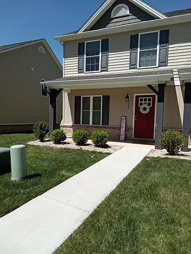 104 Squire Cir Photo 1