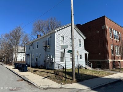 37 Melville St, Pittsfield, MA, 01201