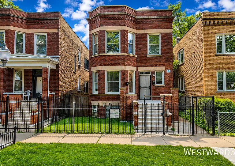 6322 S Honore St #1 — Photo 1