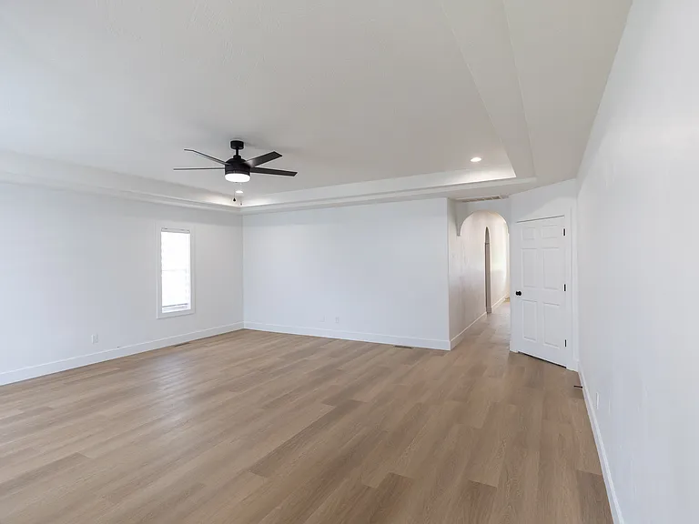 1410 E Fairwind — Photo 5