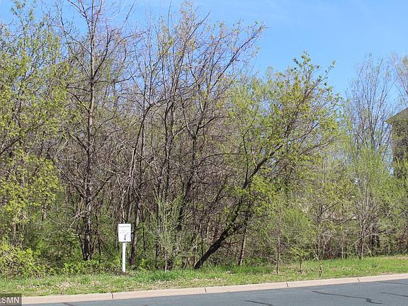 2nd image of 1638 River Shore Dr
