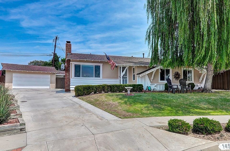 1st image of 14507 Tacuba Dr