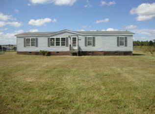 696 Casey Rd, Kinston, NC 28501