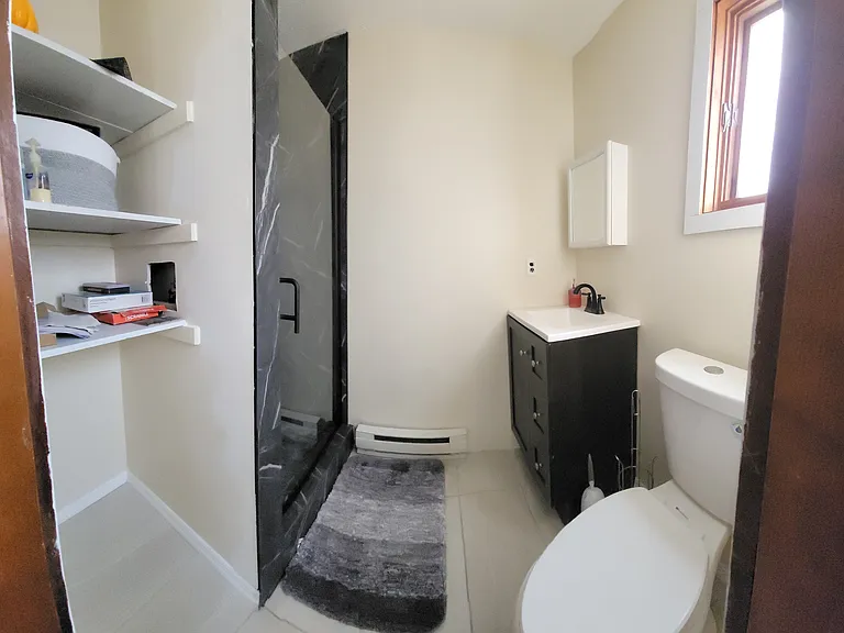 353 Saunders Dr — Photo 17