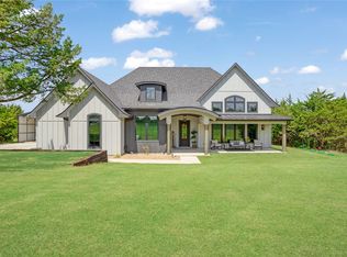 1095 Sister Grove Rd, Van Alstyne, TX 75495