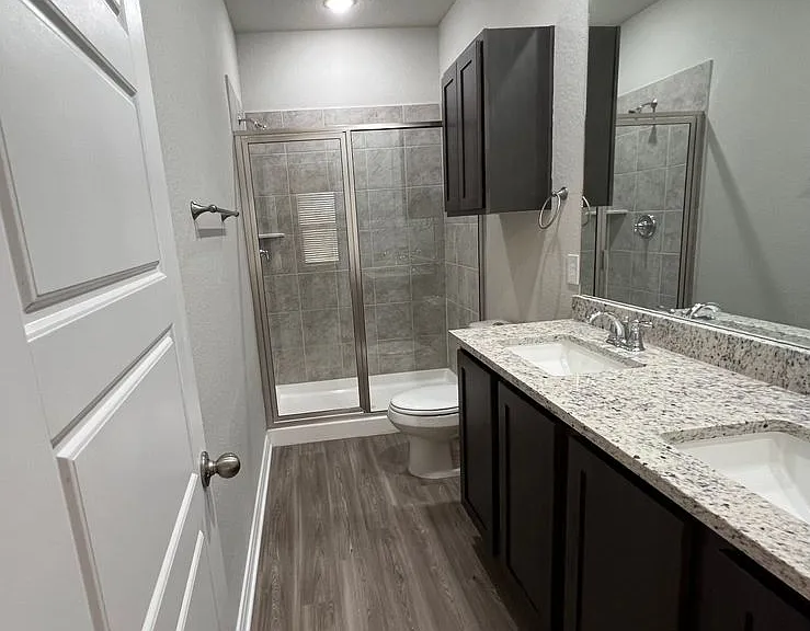 351 Emma Dr — Photo 18