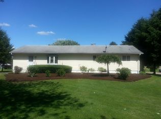 6340 Stoddard Hayes Rd, Farmdale, OH 44417